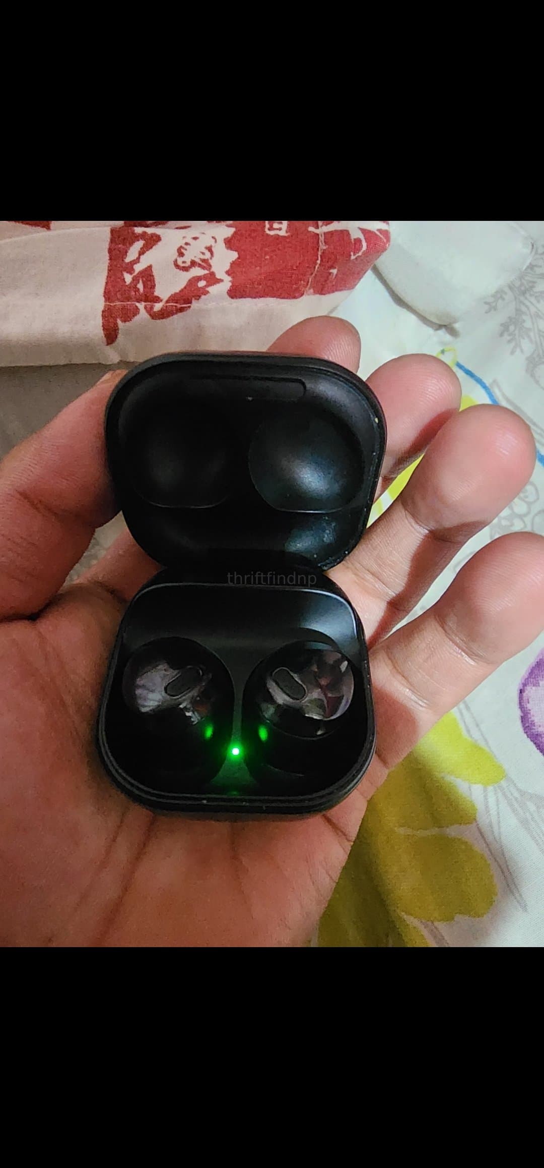 Galaxy Buds - Image 1