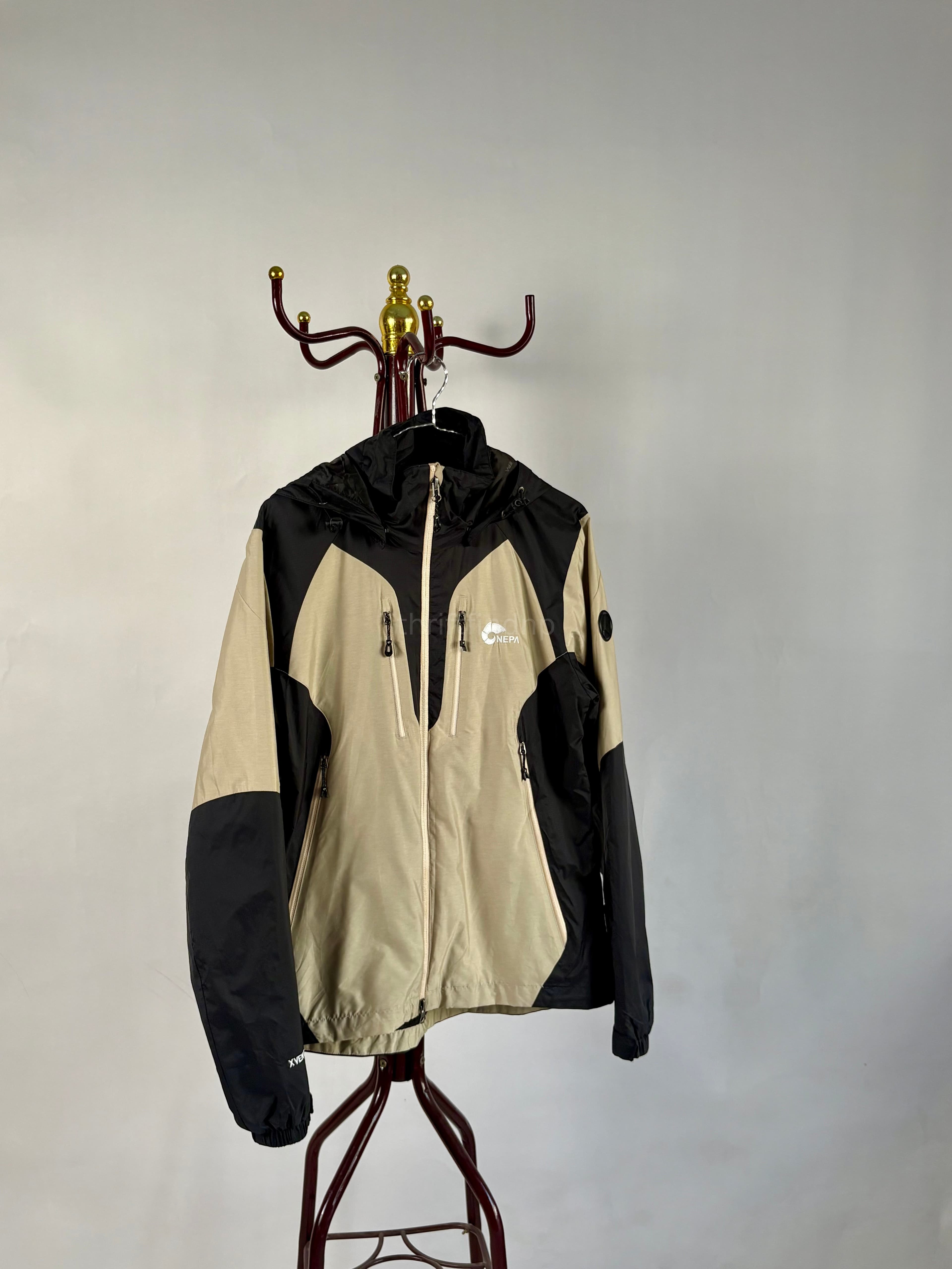 Outdoor jacket - Image 1