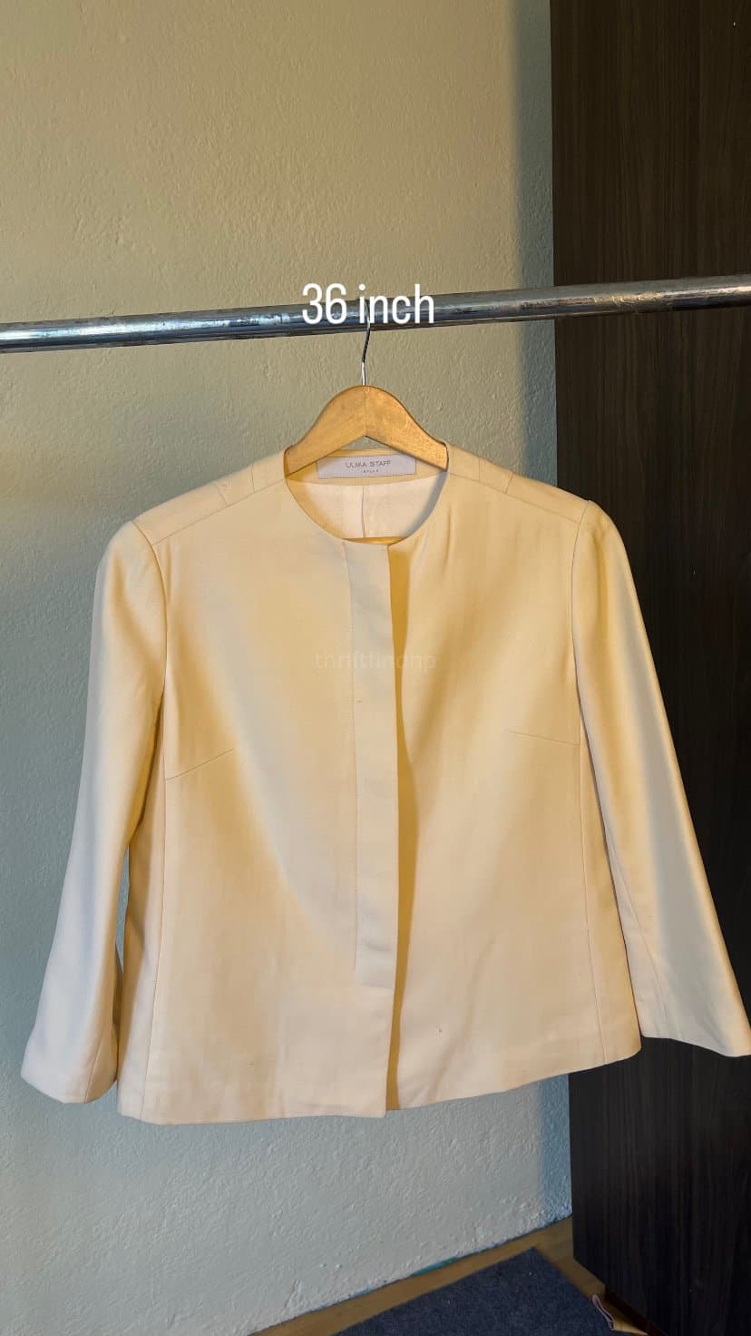 Butter yellow coat - Image 1