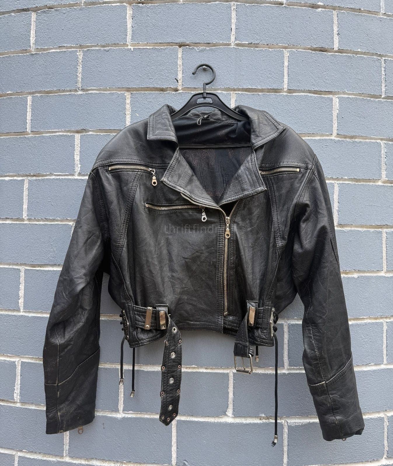 ๐๏ธ Vintage Western Fringe Jacket ๐๏ธ Chest- 37 Length- 18 Price - 4.5k + Ship - Image 1